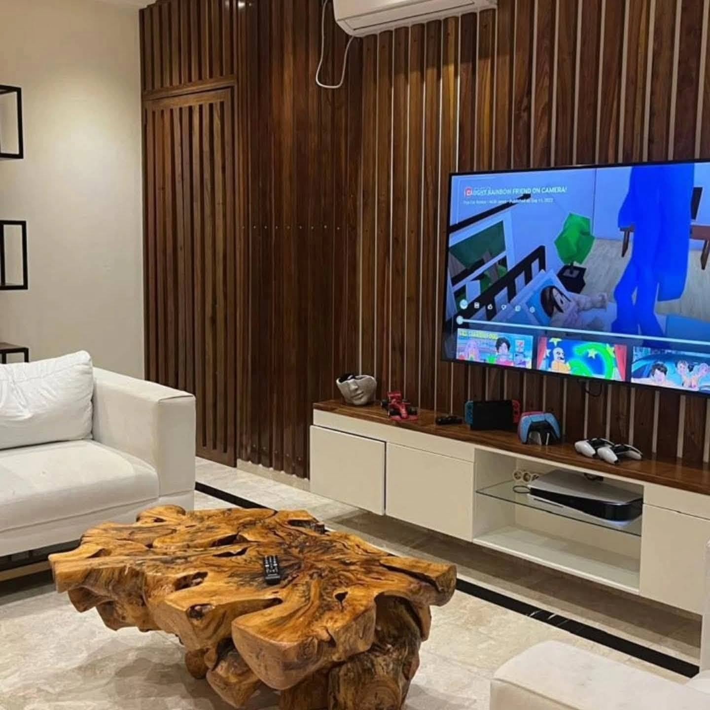 gallery